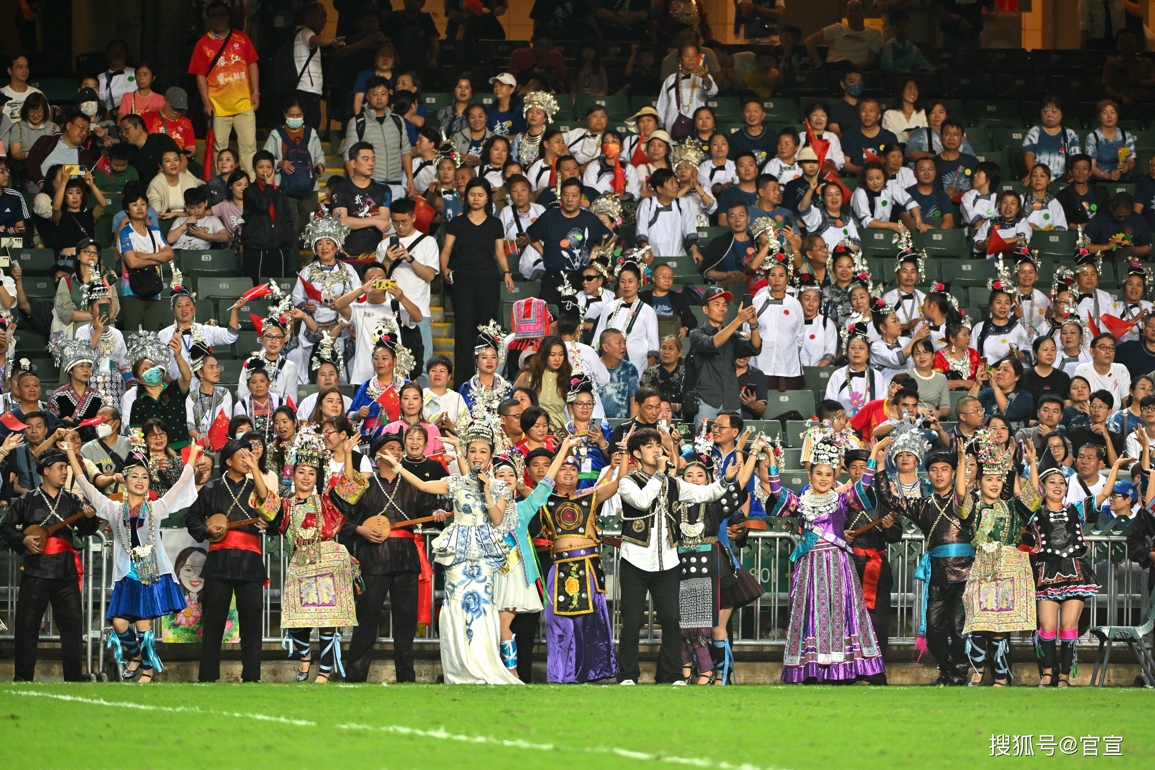 开云体育活动-关于精彩对抗赛引爆观众热情，比赛精彩纷呈的信息