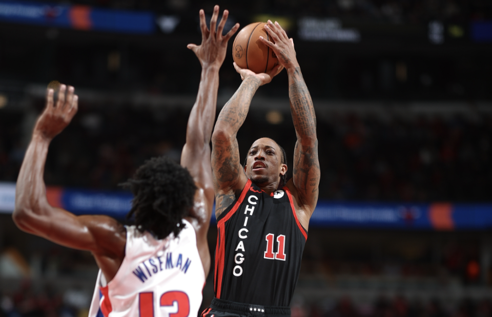 开云体育官网-一箭穿心：独行侠射杀骑士实现大逆转的简单介绍